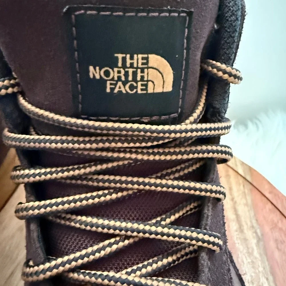 The North Face Larimer Mids Men's Waterproof Zonal Insulation Boots‎ Sz 7 US